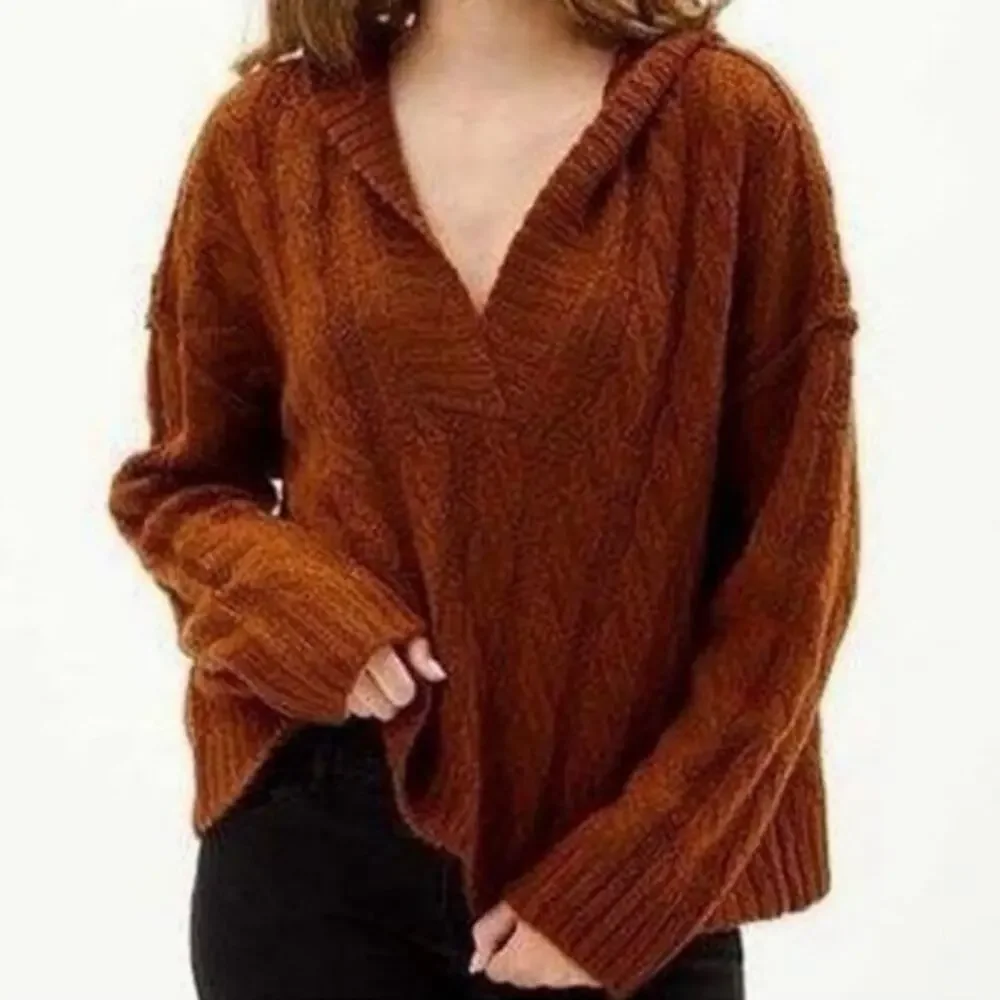 NWT American Eagle Cable Knit Sweater Hoodie Brown Chunky Women’s Size Small